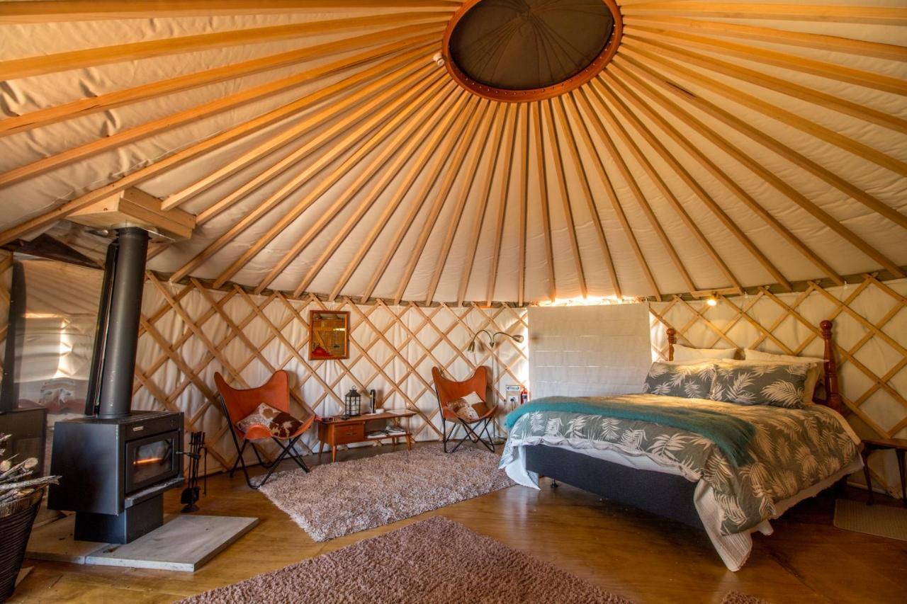 Отель The Yurt Wai Rua Фангареи Экстерьер фото